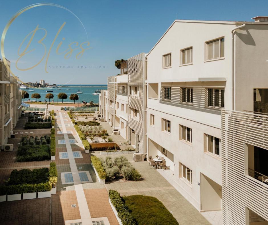 Supreme Apartment Bliss 乌马格 外观 照片
